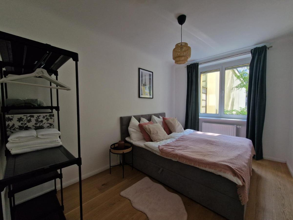Feelhome-Donau-6 Gaeste-Wifi-Smart Tv เวียนนา ภายนอก รูปภาพ